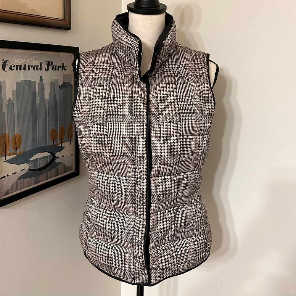 Banana Republic Glen Plaid Puffer Vest Black White Quilted Zip Front SZ S